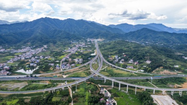 大业证券 定了！2026年高速免费通行时间